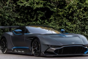 爱游戏体育客户端-中游争霸：谁能登顶中游格局？，中游争霸_谁能登顶中游格局